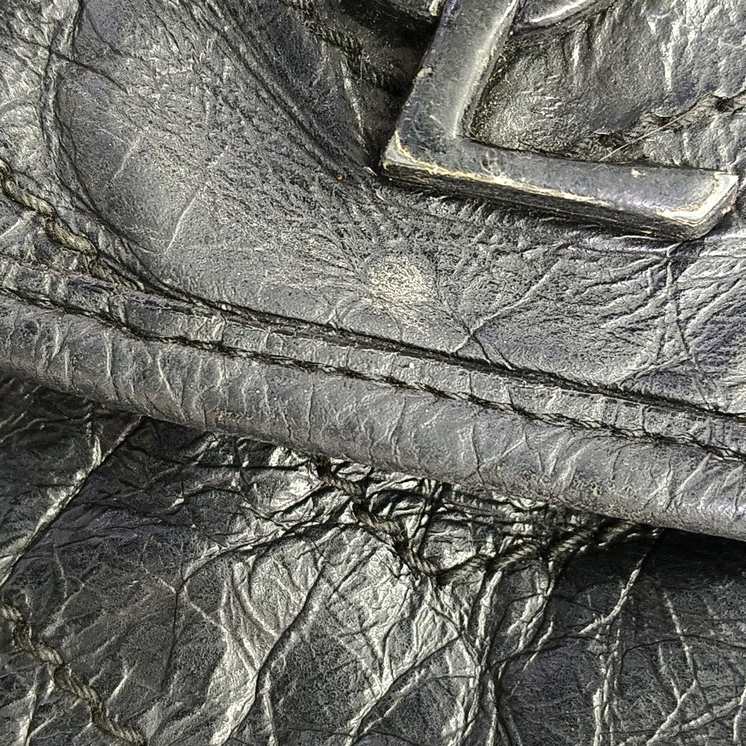 NIKI Medium Chevron Calfskin Black