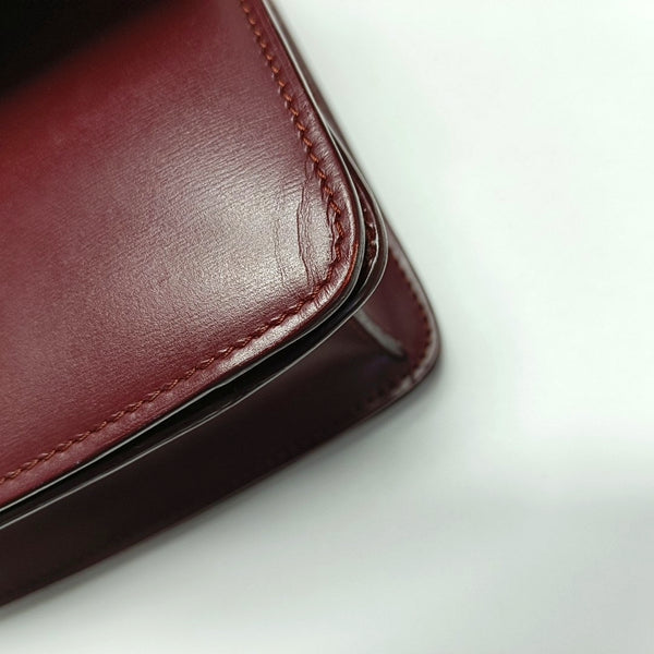 Authenticated pre-owned  CLASSIC BOX Mini Calfskin Burgundy - Shoulder Bag at Looply