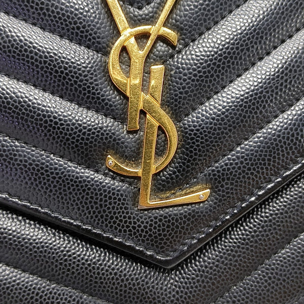 MONOGRAM Medium Chevron Calfskin Black