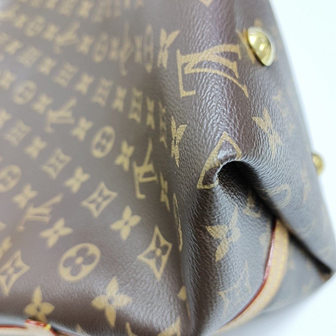 CARRYALL MM Monogram Coated Canvas Brown