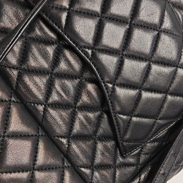 URBAN SPIRIT Small Quilted Lambskin Black