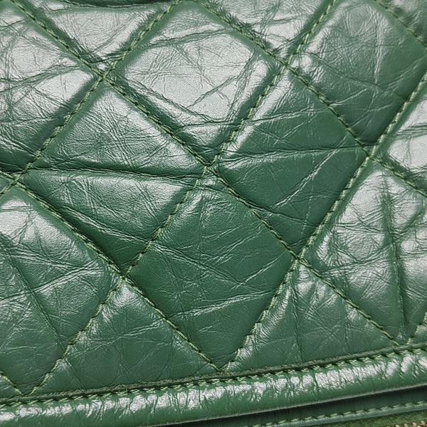 GABRIELLE Small Quilted Calfskin Green