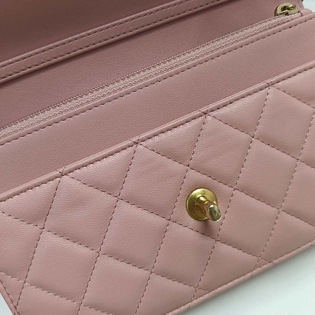 TRENDY CC Quilted Lambskin Pink