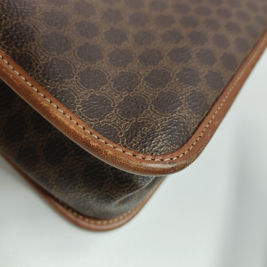 Coated Canvas Brown