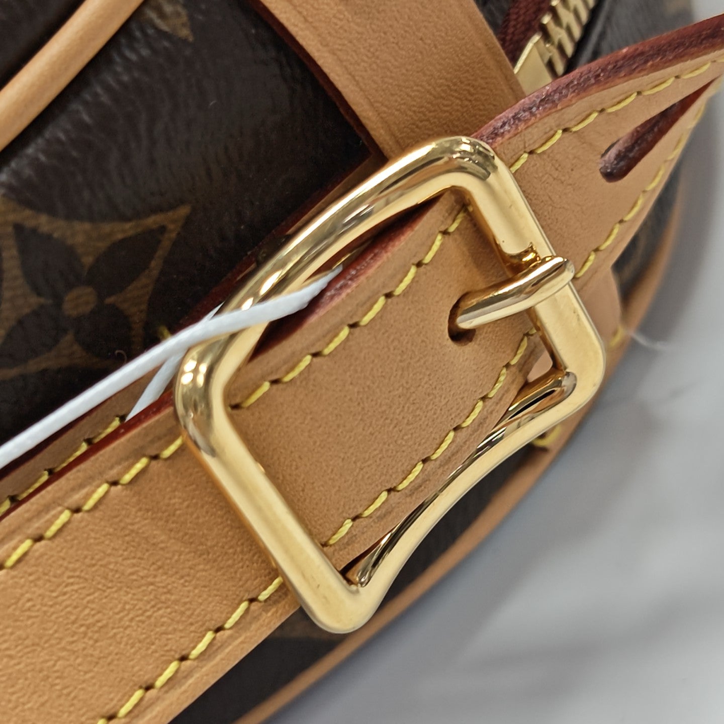 BOITE CHAPEAU PM Monogram Coated Canvas Brown