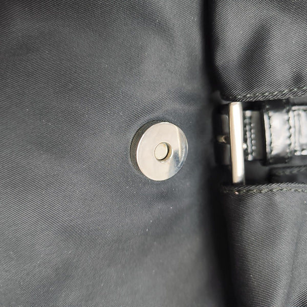 Vela Small Nylon Black