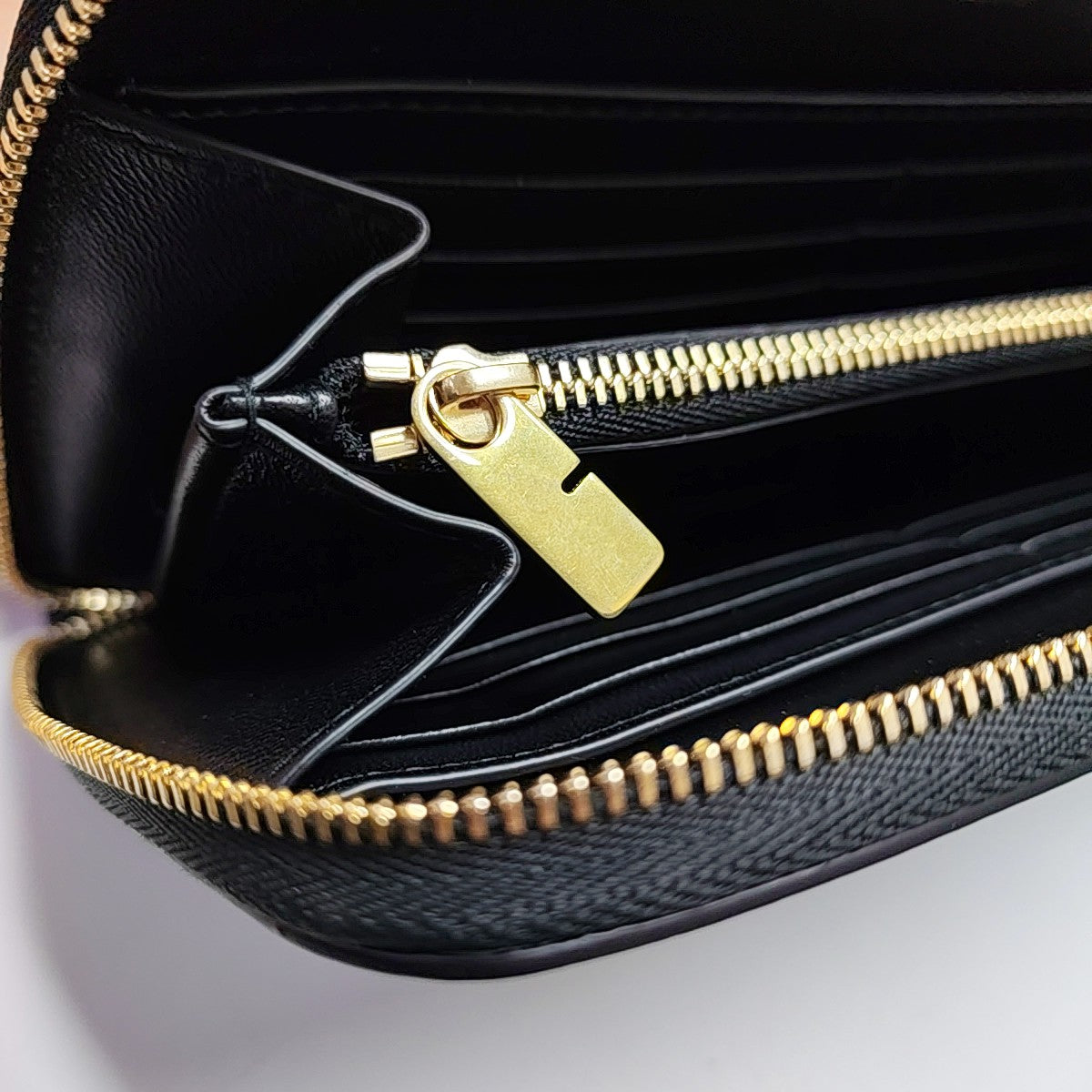 SHIELD Large Lambskin Black Wallet