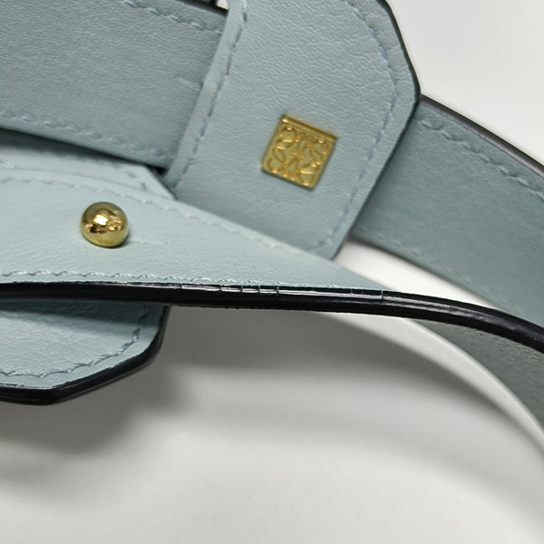 Puzzle Medium Calfskin Blue