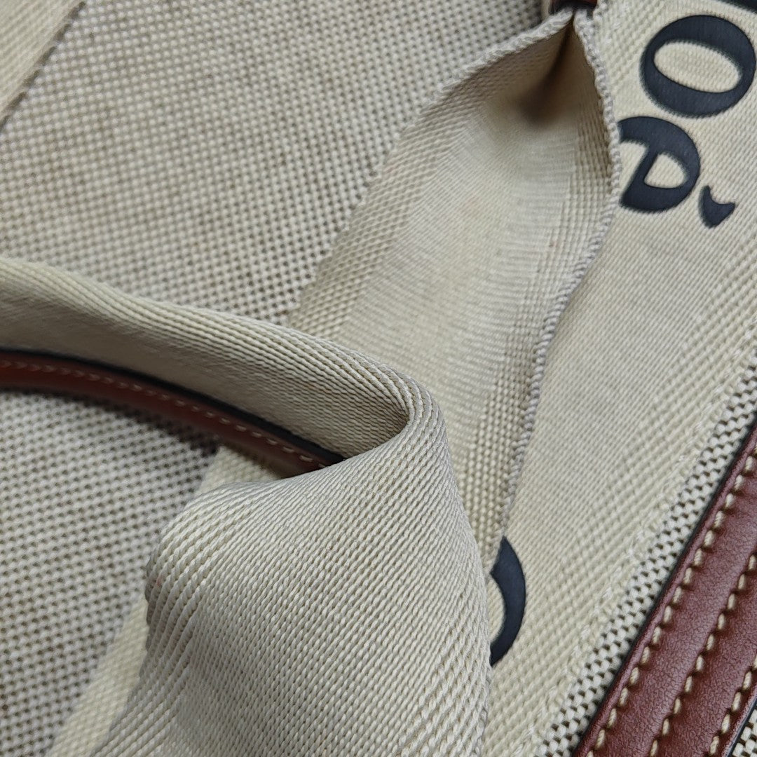 Woody Medium Canvas Beige