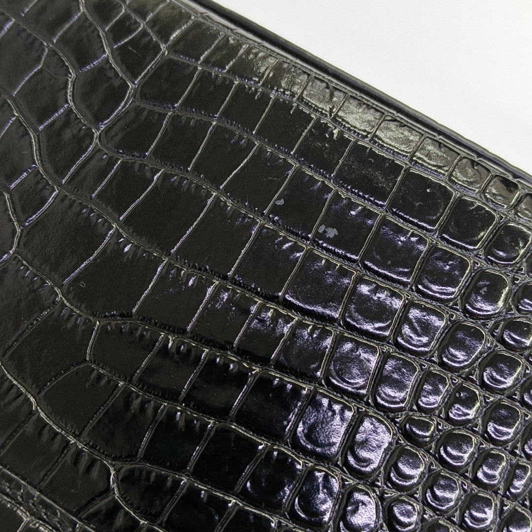 MANHATTAN Small Calfskin Black