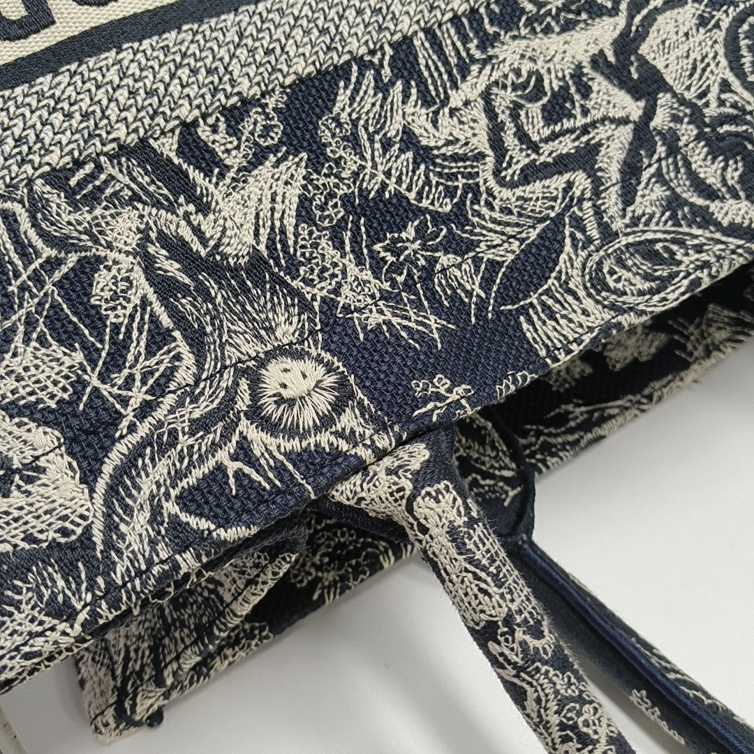 Book Tote Medium Fabric Blue