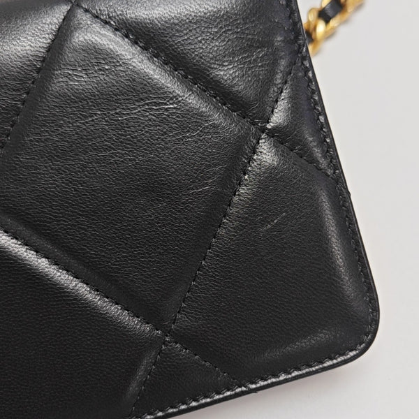 CHANEL 19 WOC Quilted Lambskin Black