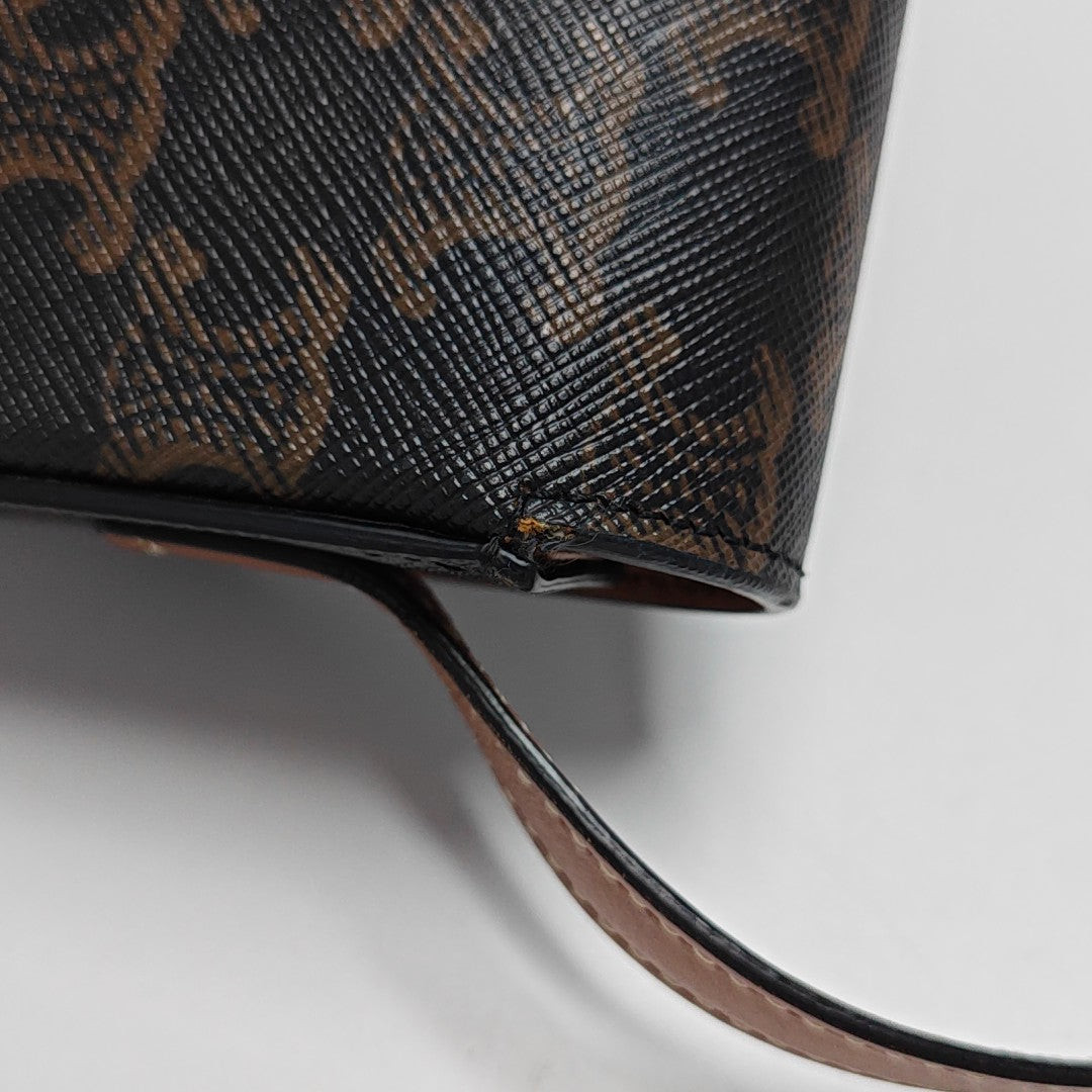 TRIOMPHE Small Coated Canvas Brown