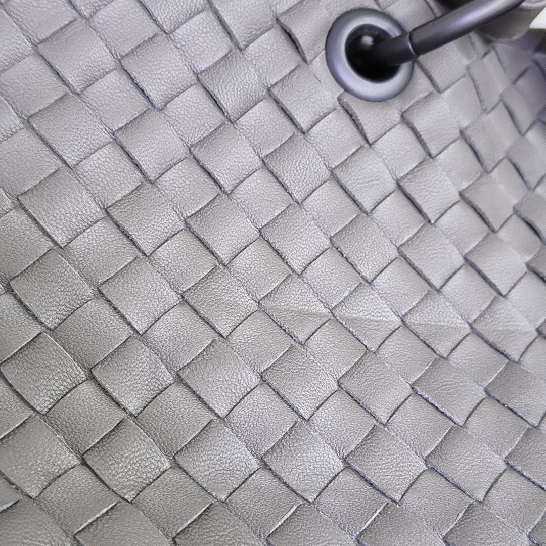 Roma Lambskin Gray