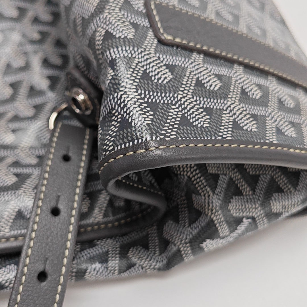 Saint Léger Coated Canvas Gray