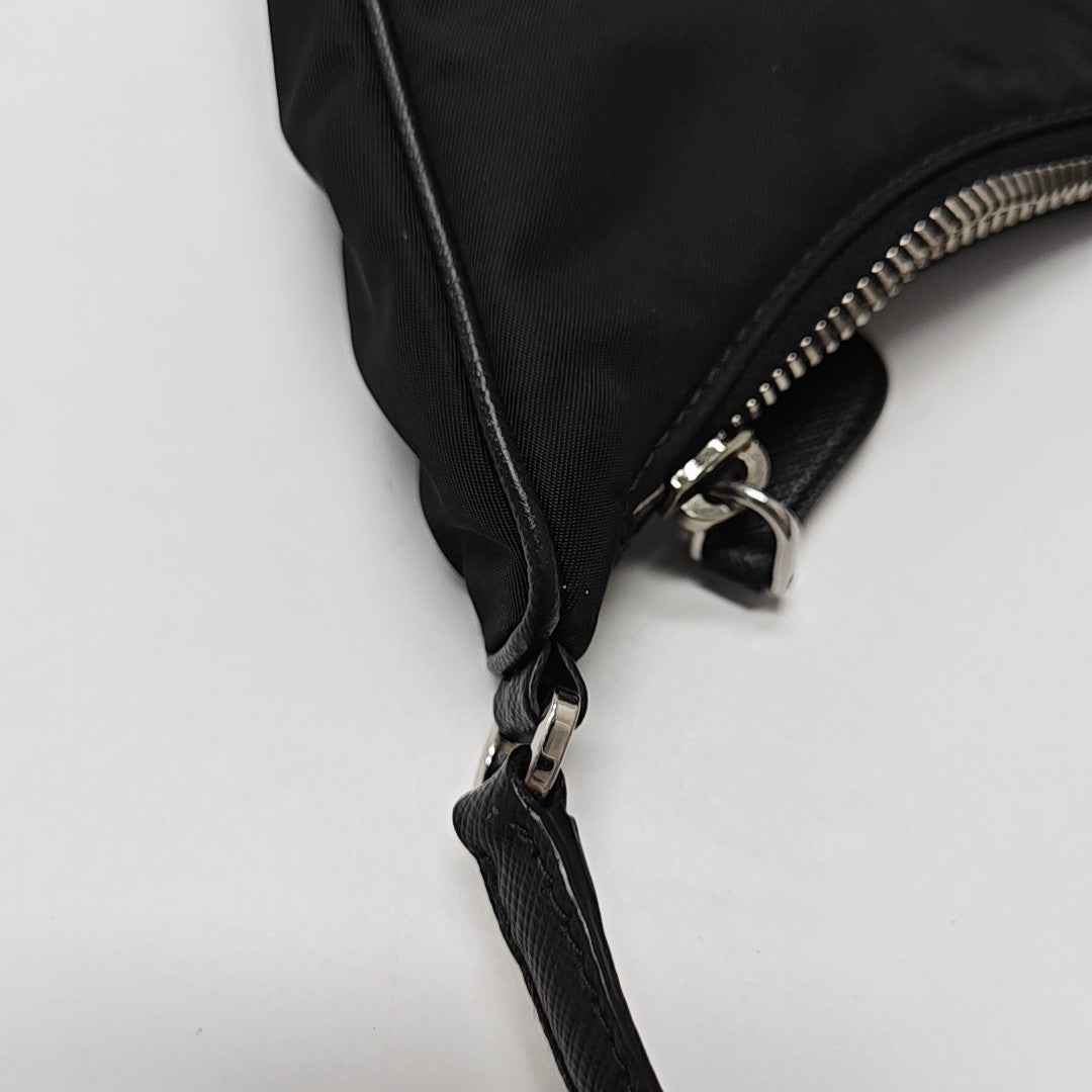 Re-Edition2005 Nylon Black