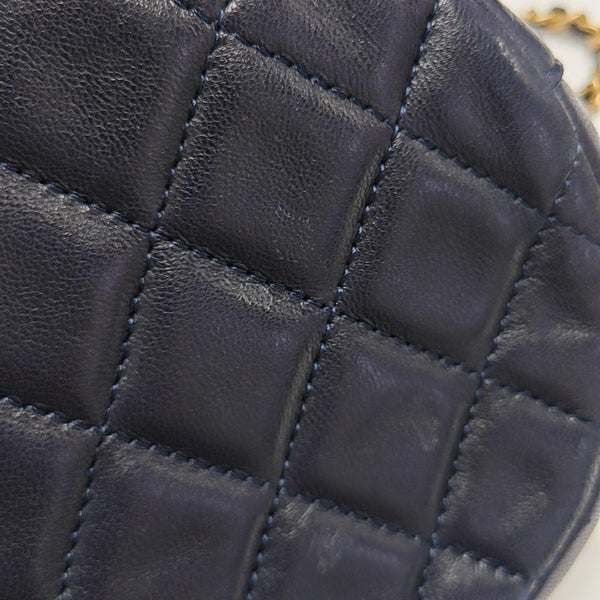 ROUND Quilted Lambskin Blue