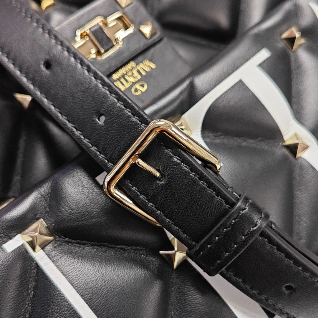 Candystud Quilted Lambskin Black