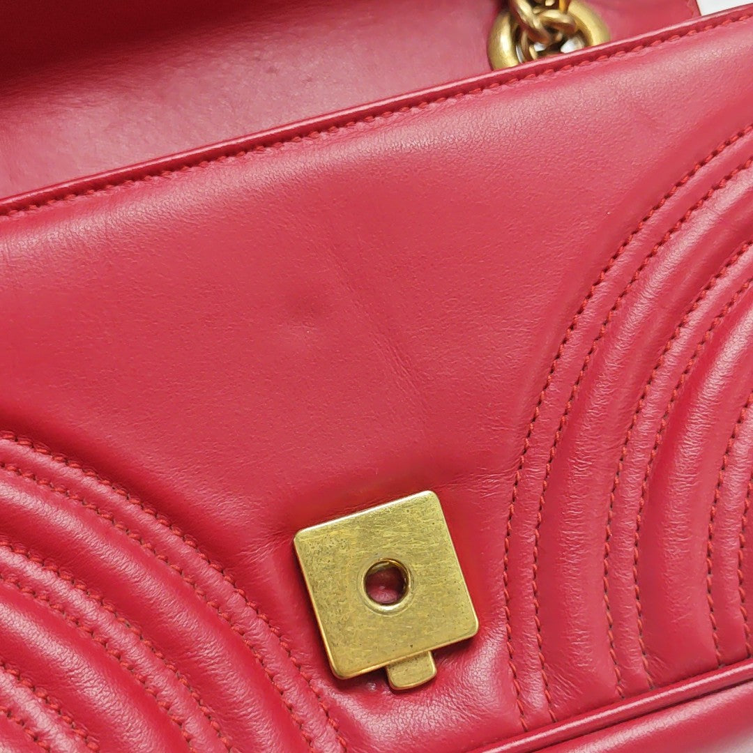 GG Marmont Small Quilted Calfskin Red
