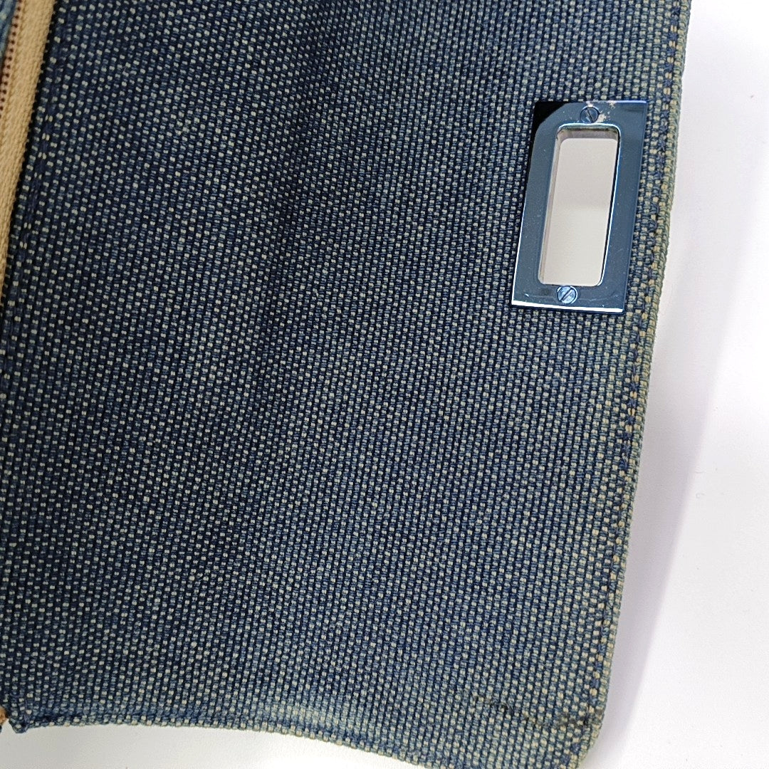 2.55 Quilted Canvas Blue