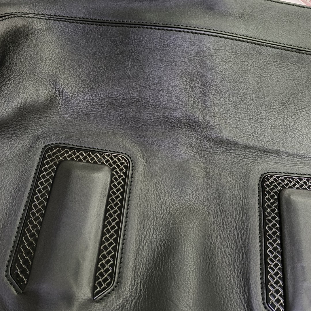 Calfskin Shoulder Bag Black