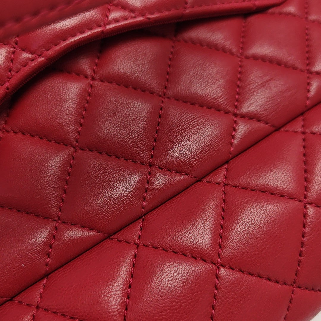URBAN SPIRIT Small Quilted Lambskin Red