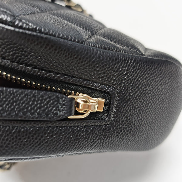 Quilted Grained Calfskin Shoulder Bag Black