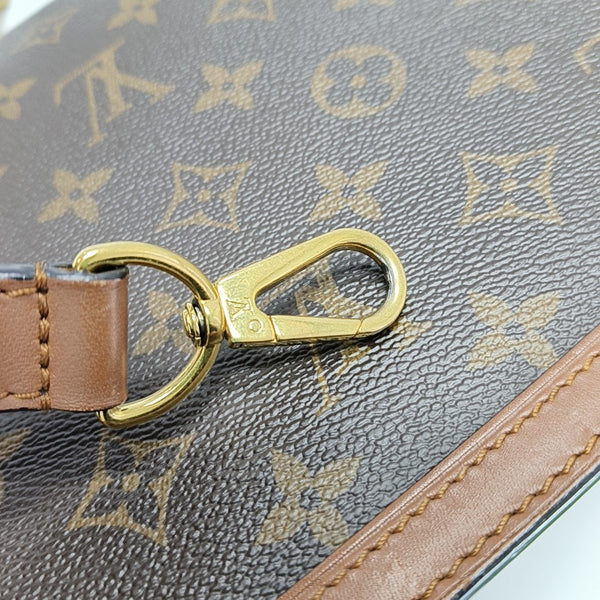 DAUPHINE MM Monogram Coated Canvas Brown
