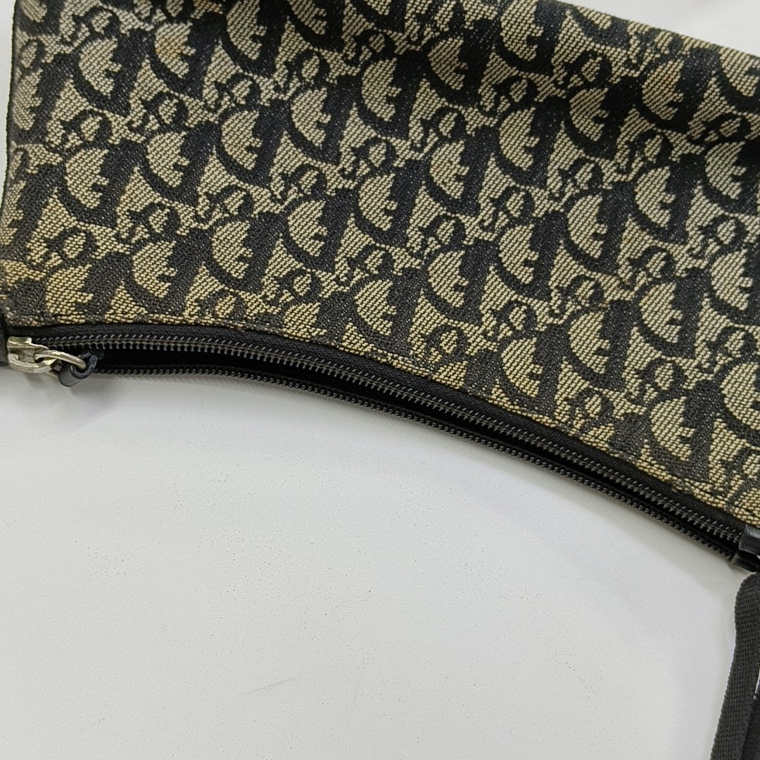 Oblique Canvas Top Handle Bag Black