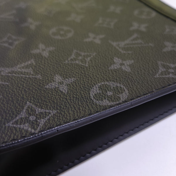 Pochette Voyag MM Monogram Coated Canvas Black