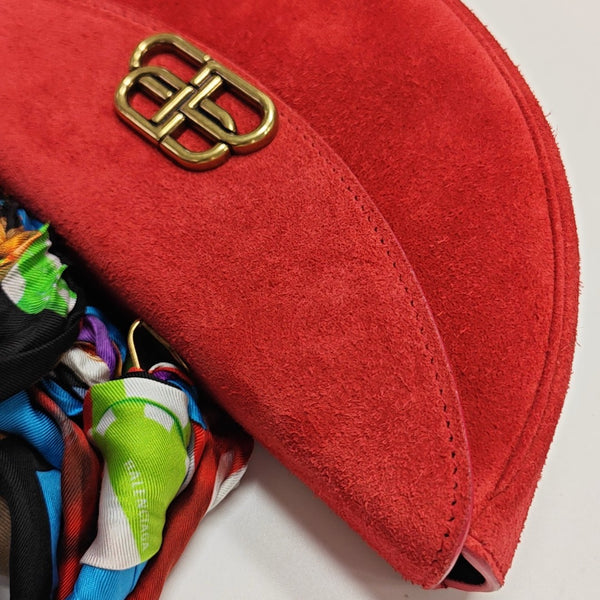 Opera Suede Red