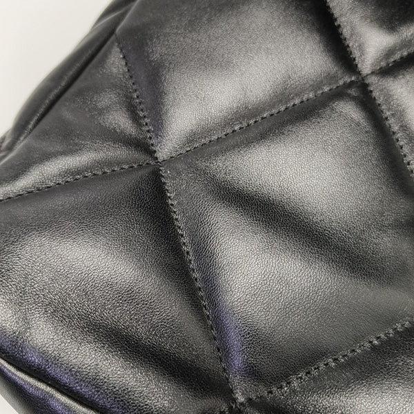 CHANEL 19 Large Quilted Lambskin Black