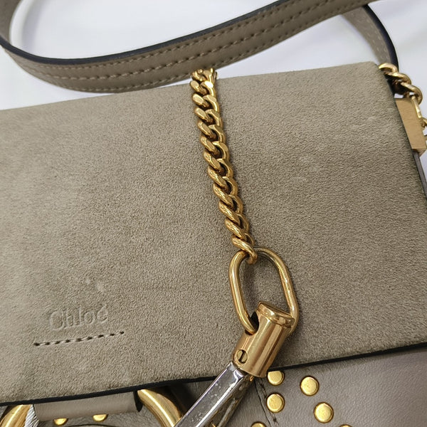 Faye Small Suede Gray