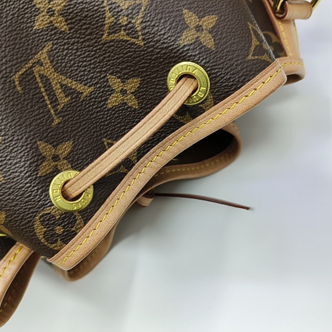 NOÉ MM Monogram Coated Canvas Brown