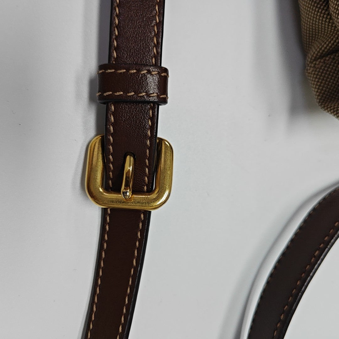 Canvas Shoulder Bag Brown