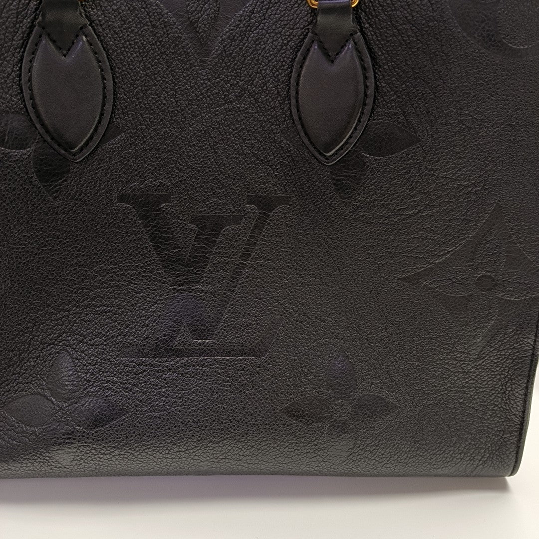 ONTHEGO MM Monogram Calfskin Black