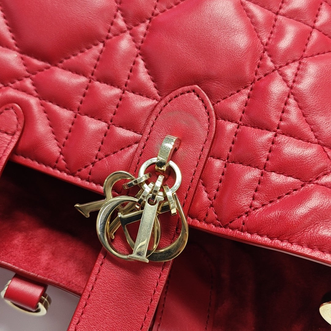 Toujours Small Cannage Calfskin Red