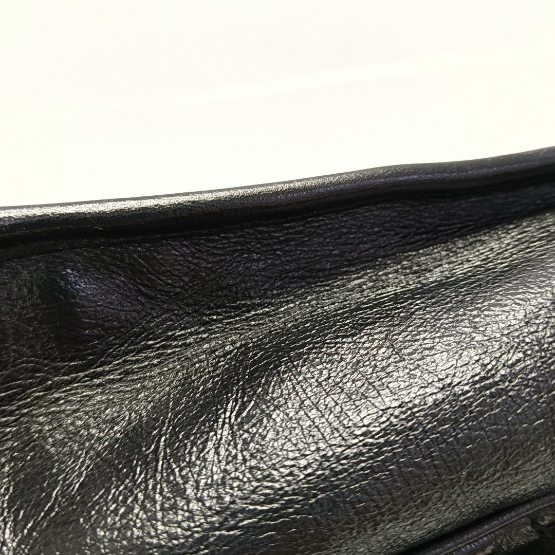 NIKI Medium Chevron Calfskin Black