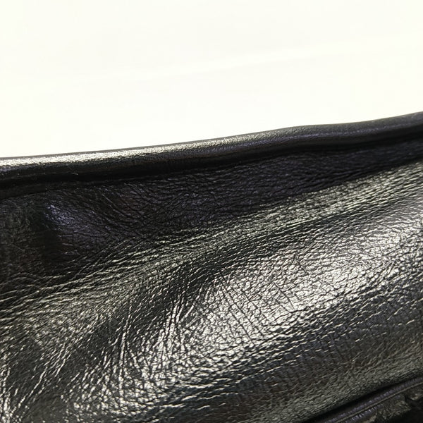 NIKI Medium Chevron Calfskin Black