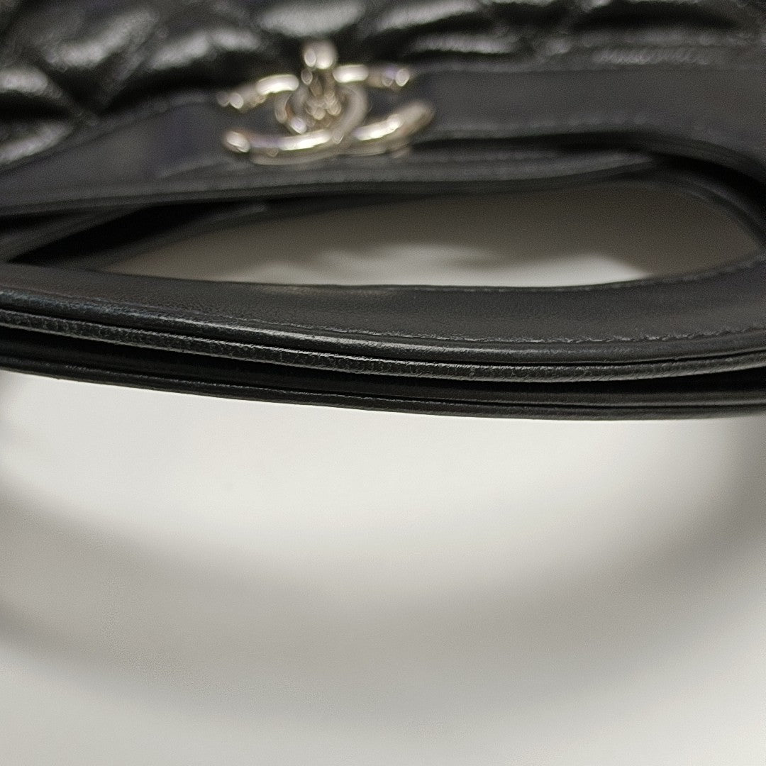 CHANEL 31 Large Quilted Calfskin Black