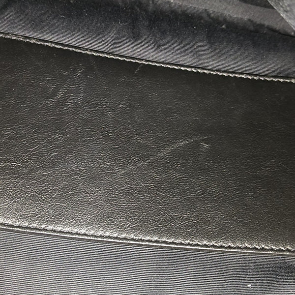 NIKI Large Chevron Calfskin Black
