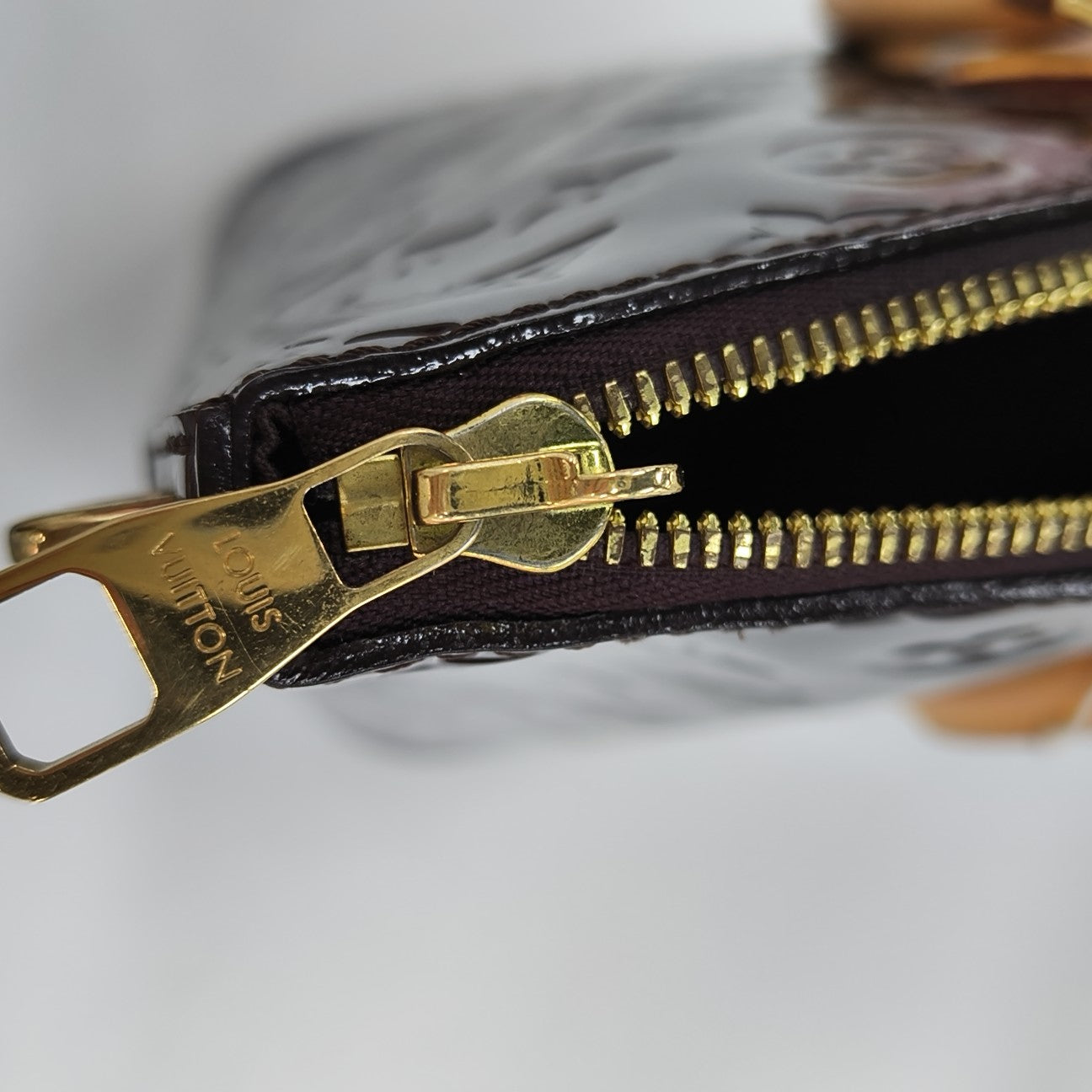 MONTEBELLO Patent Leather Brown