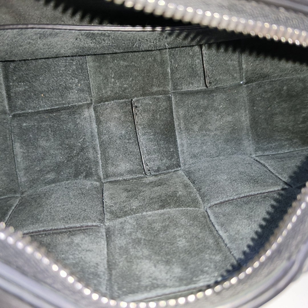Brick Cassette Small Calfskin Black