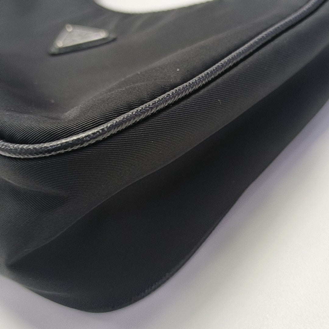 Re-Edition Nylon Black