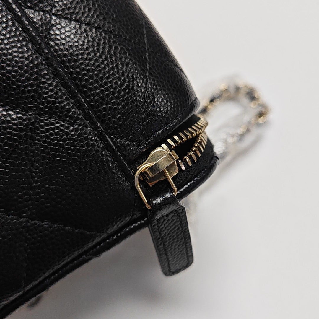 VANITY CASE Mini Quilted Grained Calfskin Black