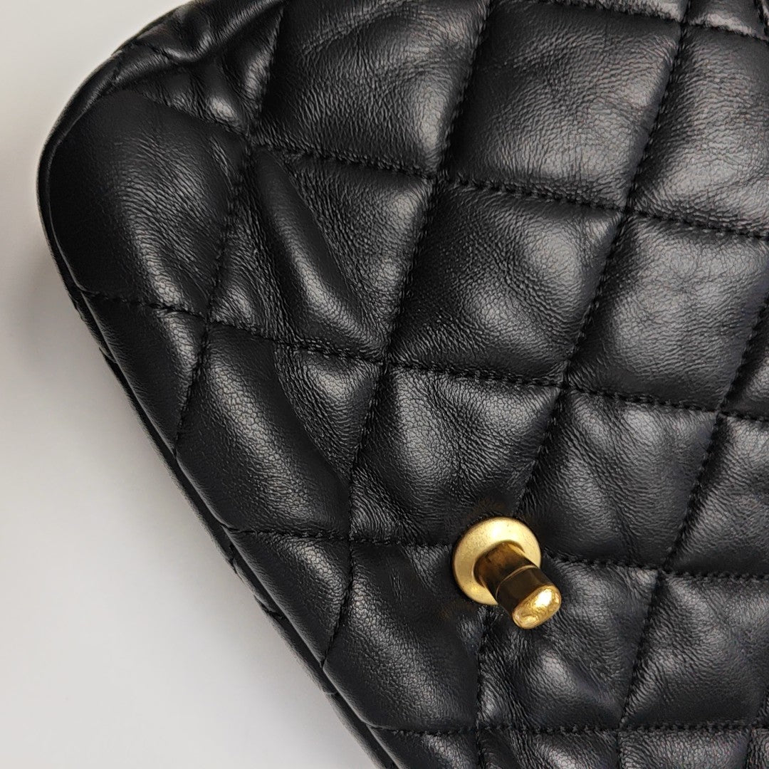 CLASSIC FLAP Mini Quilted Lambskin Black