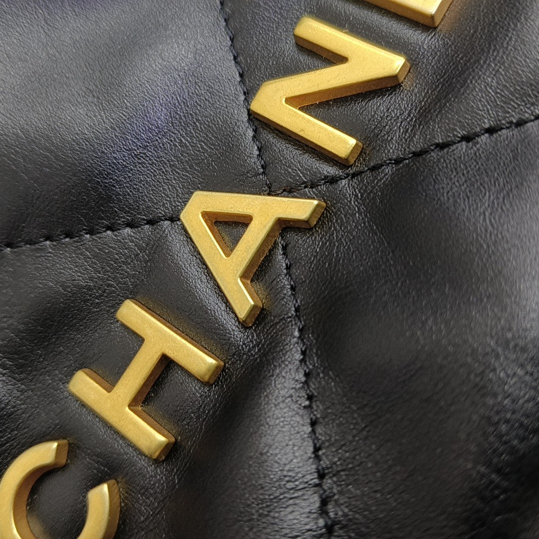 CHANEL 22 Mini Quilted Calfskin Black