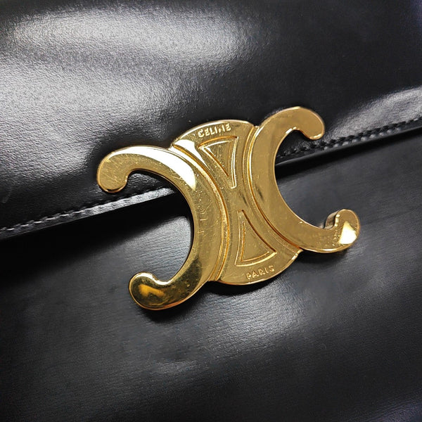 TRIOMPHE Medium Calfskin Black