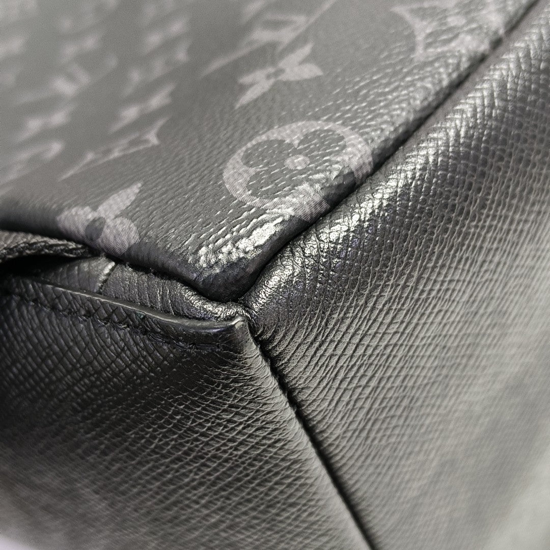 DISCOVERY PM Monogram Coated Canvas Black