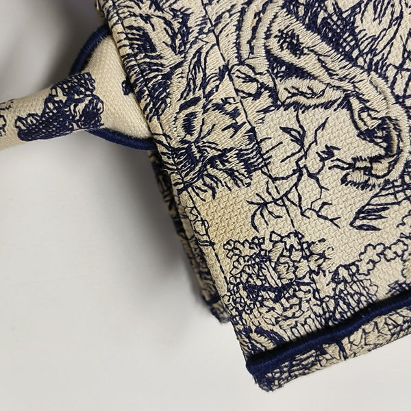 Book Tote Medium Canvas Blue